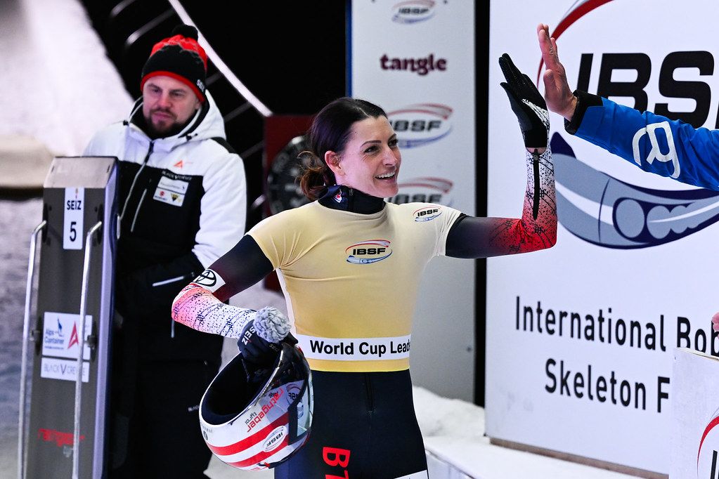 Podestplatz Nummer 44 für Janine Flock