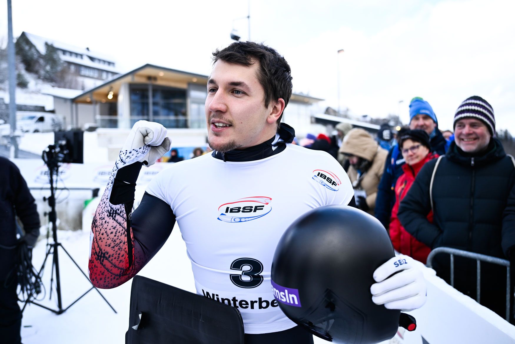 Samuel Maier jubelt über Platz 2